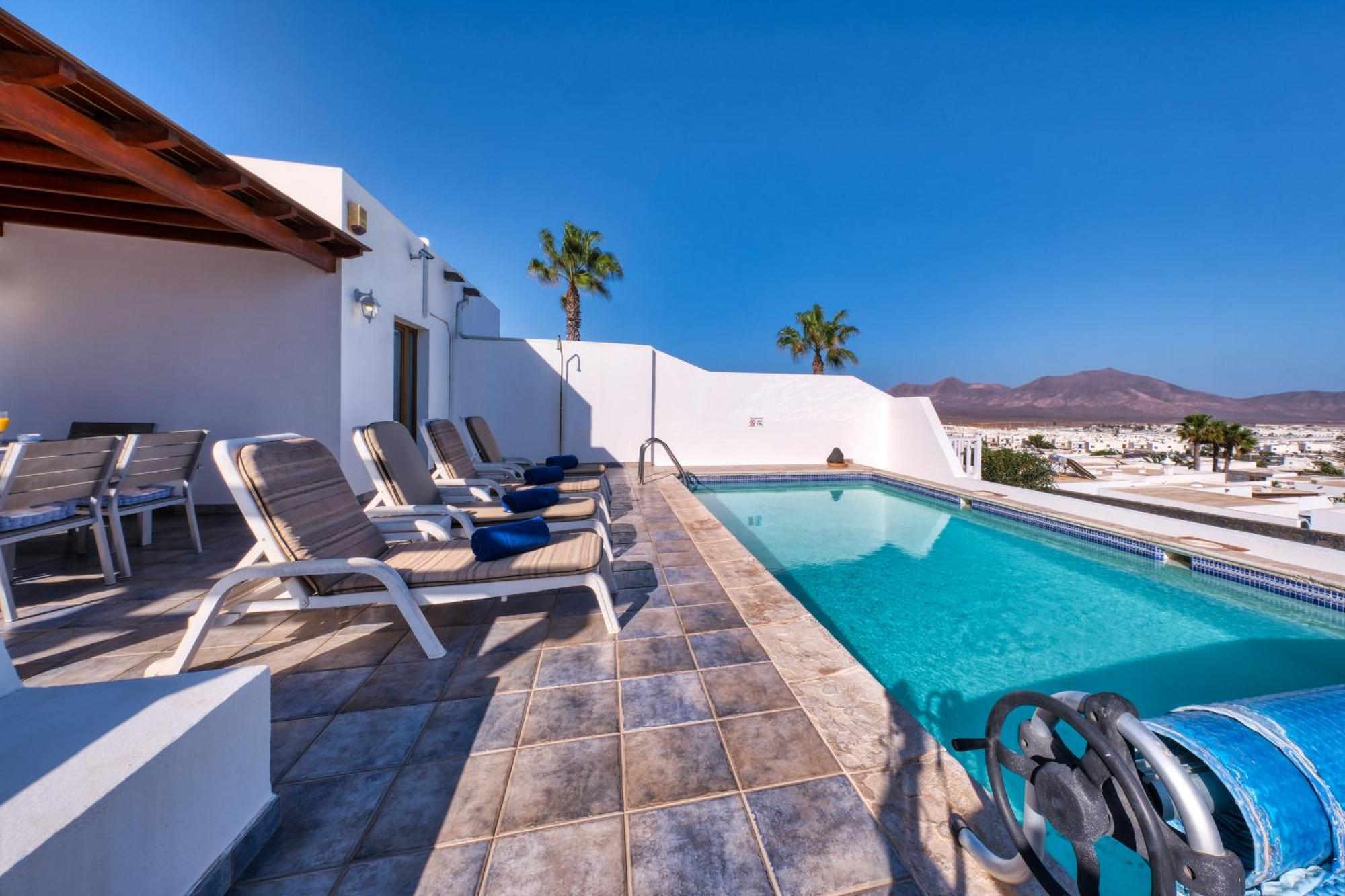 플라야블랑카 Lava And Sea- Private Pool, Amazing Sea Views 빌라 외부 사진